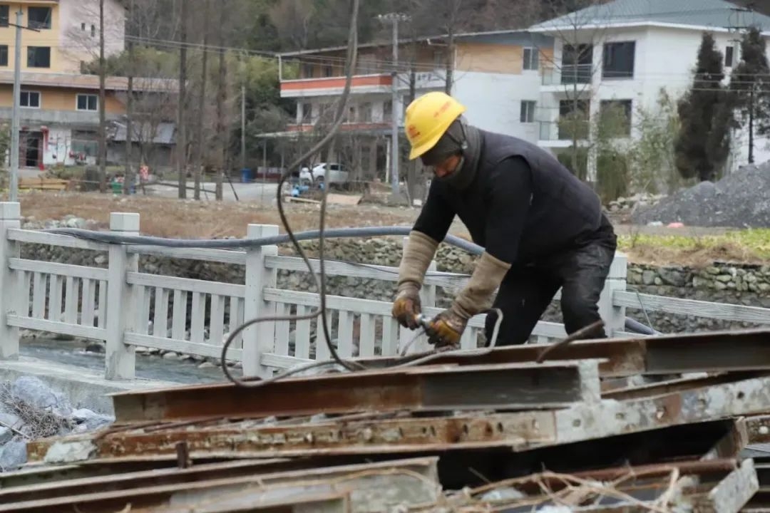 1707447031347946.jpg 2.jpg