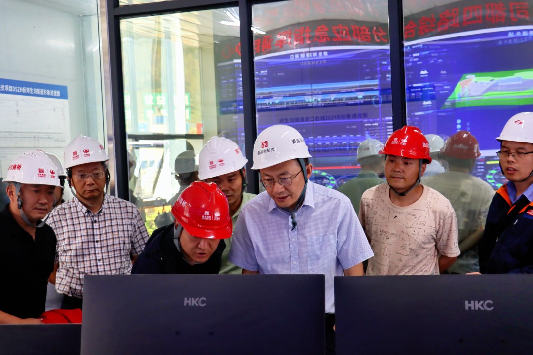 1727399737622135.jpg 2.jpg